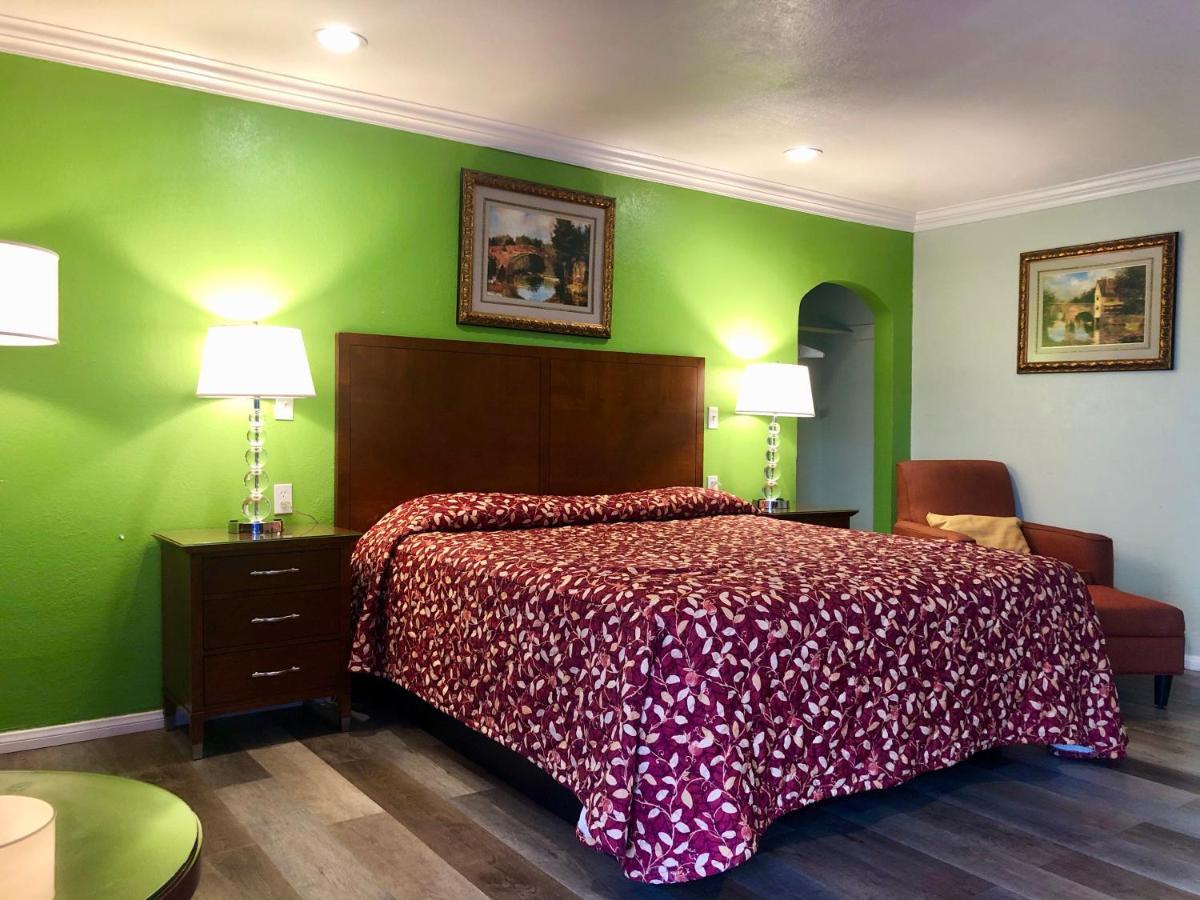 La Petite Rouge Motel San Diego Ngoại thất bức ảnh