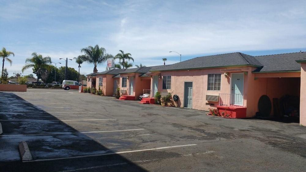 La Petite Rouge Motel San Diego Ngoại thất bức ảnh