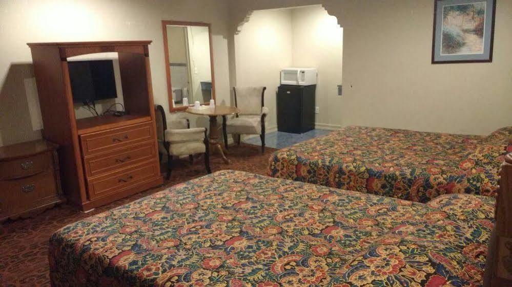 La Petite Rouge Motel San Diego Ngoại thất bức ảnh