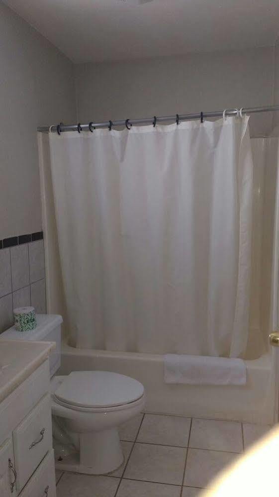 La Petite Rouge Motel San Diego Ngoại thất bức ảnh